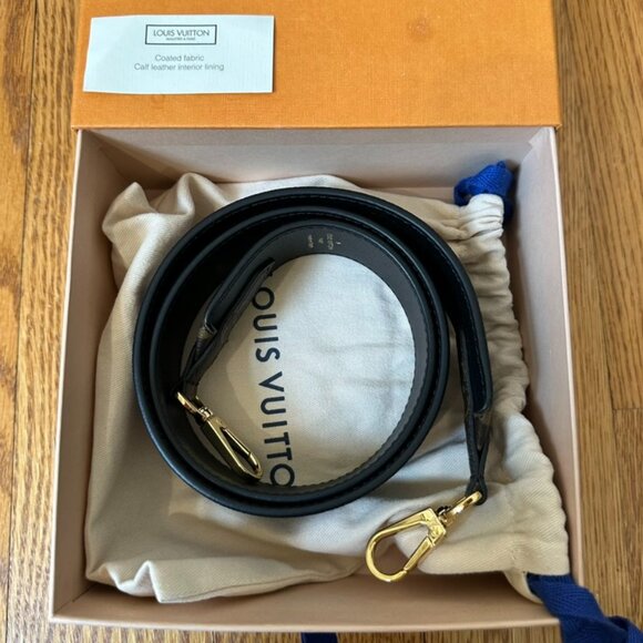 Louis Vuitton Brown Monogram Strap - Picture 4 of 7